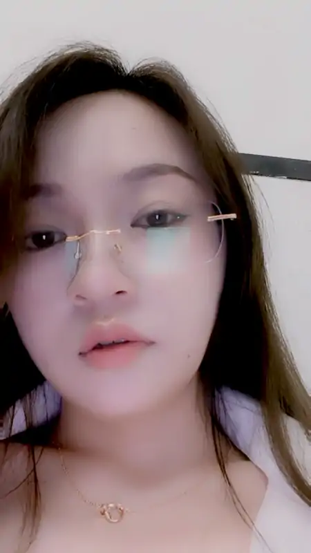 丰满御姐女神 奶宝宝 [4V/2.86G]