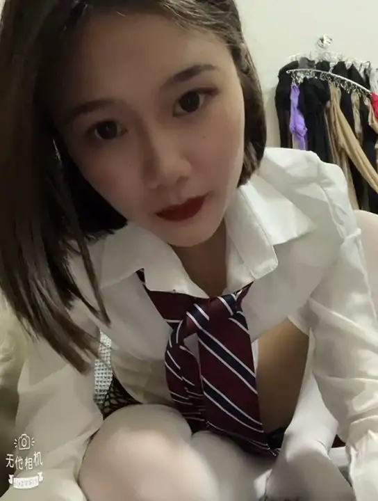 易直播 李初心 微信作品 [42V/696M]