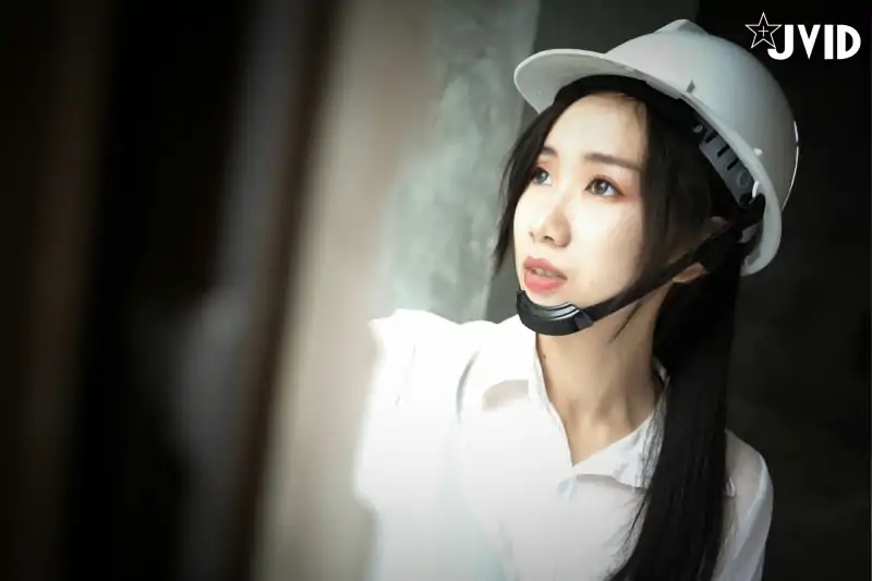 薰草 工地水电工 [28P+1V/406M]