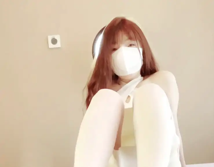 萌之乖乖 应召女郎 [1V/342M]