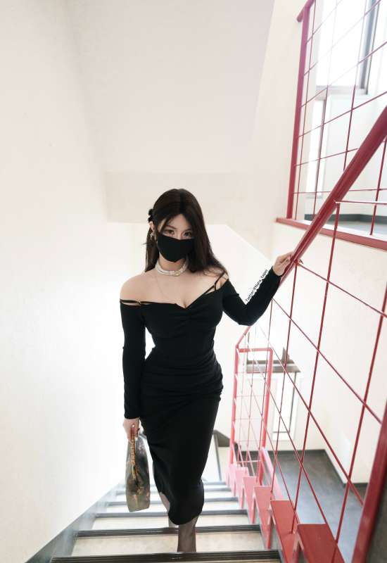 nana_taipei 胡萝卜玩具 [8P+1V/466M]