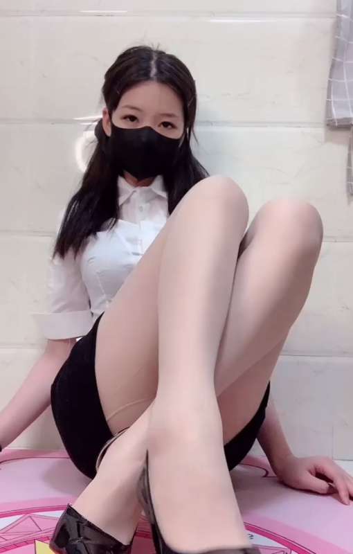 月月 高跟肉丝制服 [1V/198M]