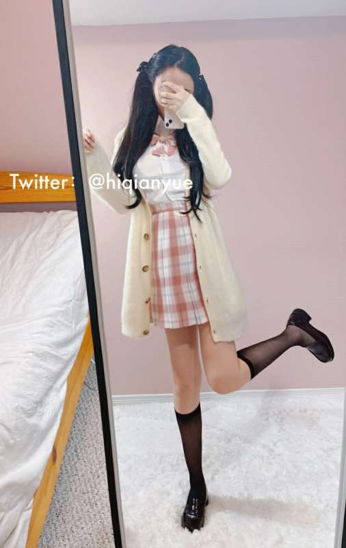 极品身材长腿顶级女神 千月酱 33部视图合集 [33V+183P/3G]