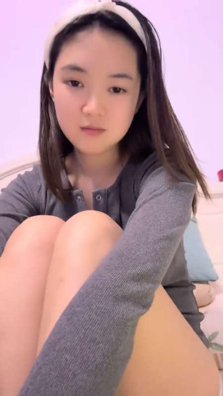 高挑极品身材御姐女神 海棠月色 [10V/3.93G]