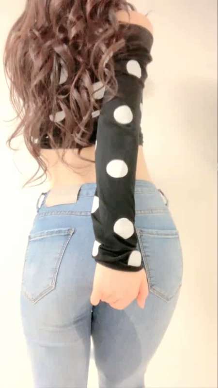 蜜桃臀极品身材姐妹花 貂蝉求守护 23部合集 [23V/8.87G]