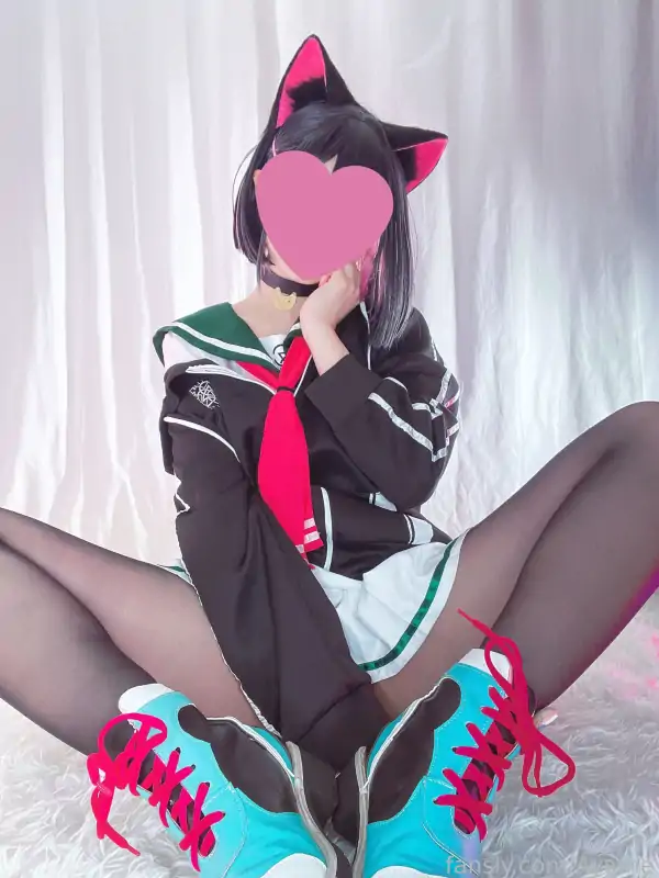 萝莉网红Ayame fansly订阅视图合集 [28P+6V/217M]