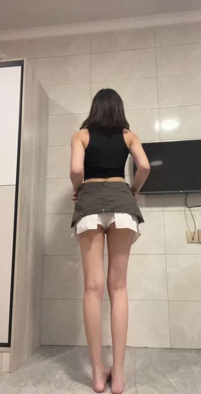 小西西 新年露脸大礼包50部 [50V/2.09G]