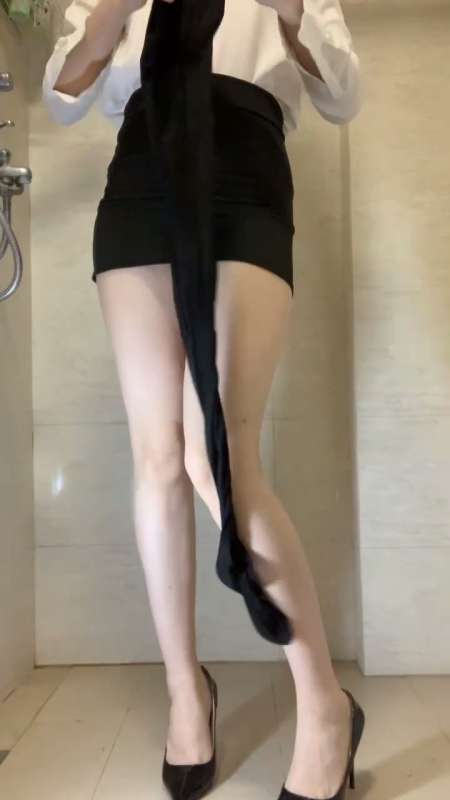 闵儿 未流出作黑丝 [1V/88M]