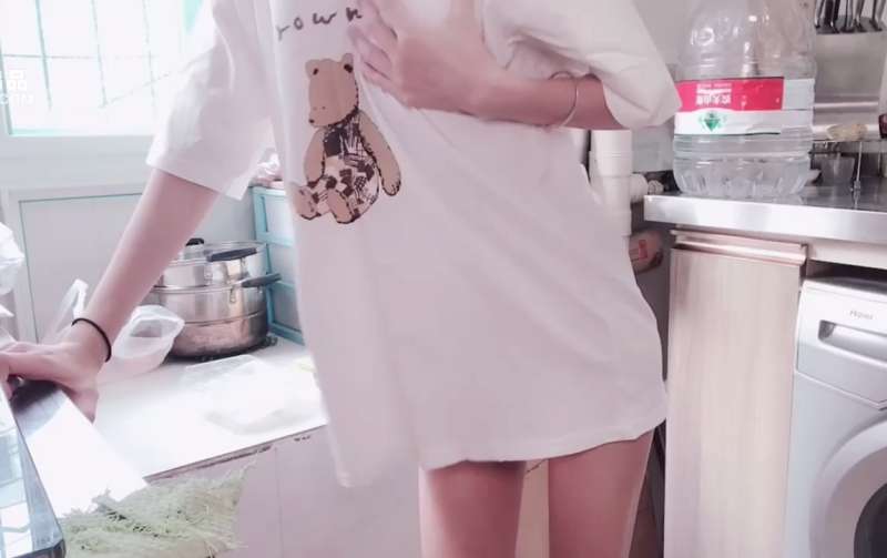 米娜学姐 (小酒酱) 厨房 [1V/189M]