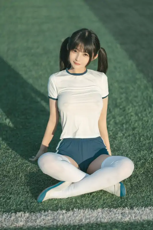 二次元萌妹coser桜井宁宁写真作品八套新作合集 [538P+1V/2.68G]