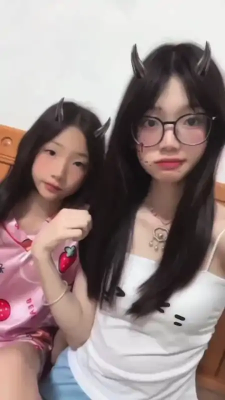 清纯镜娘一酱作品合集 [8V/1.05G]