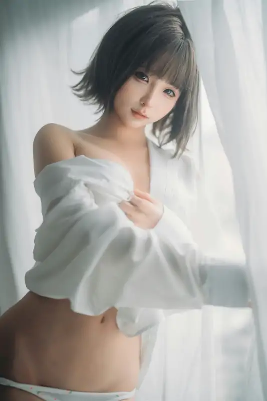 高质量coser蠢沫沫近期新作七套合集 [302P/1.72G]