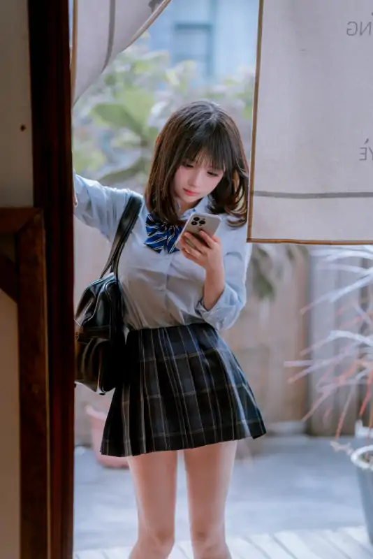 二次元萌妹coser桜井宁宁写真作品八套新作合集 [538P+1V/2.68G]