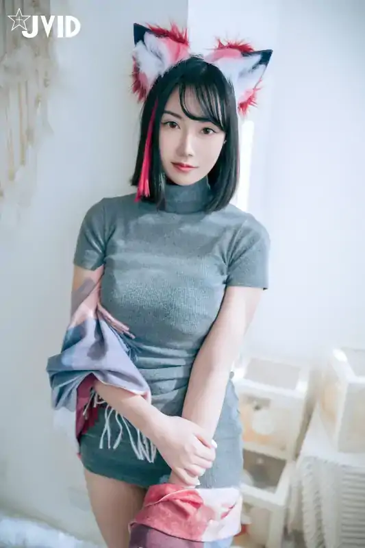 叶思敏 渴望被肆意的魅狐 [226p+1V/589M]