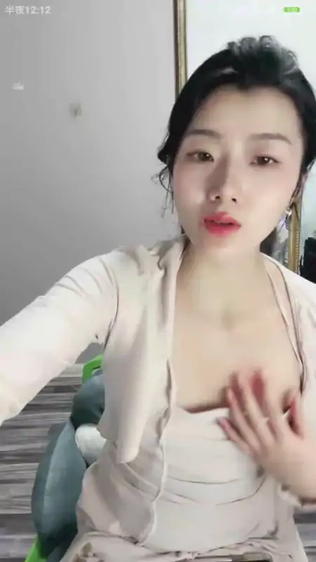 罗密欧与猪过夜直播合集 [7V/16.1G]