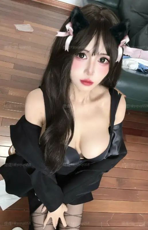 yuyuy0511煜煜y作品合集 [192P+45V/111M]