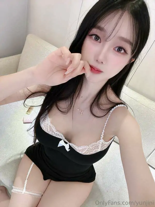 Yunjini_kore0311作品合集 [6P+20V/1.97G]