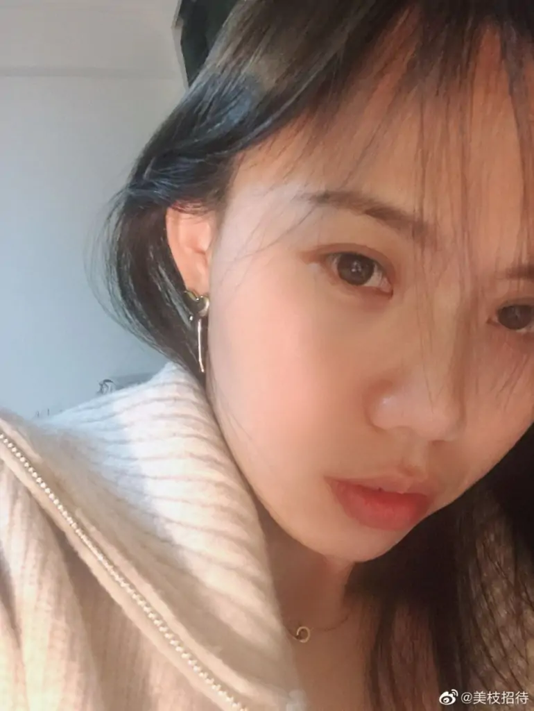 ismzmzmzz jinriyimz小合集 [39P+23V/162M]