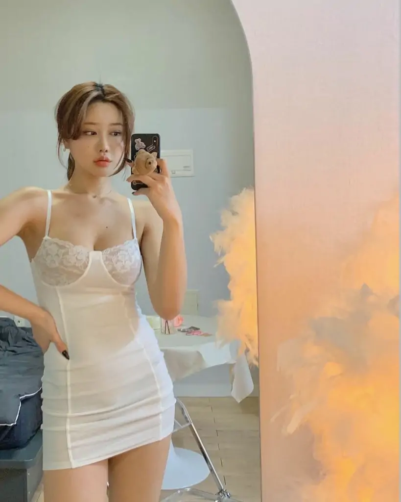 eemiim作品合集 [23V/1.07G]