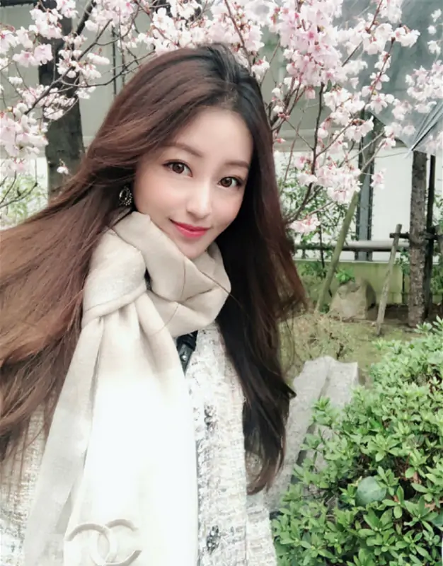 晓雅作品合集 [44v+18p/1.86G]