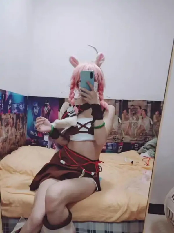 沐沐酱 – 新作 11分钟 Cos 瑶 [37P+1V/943MB]