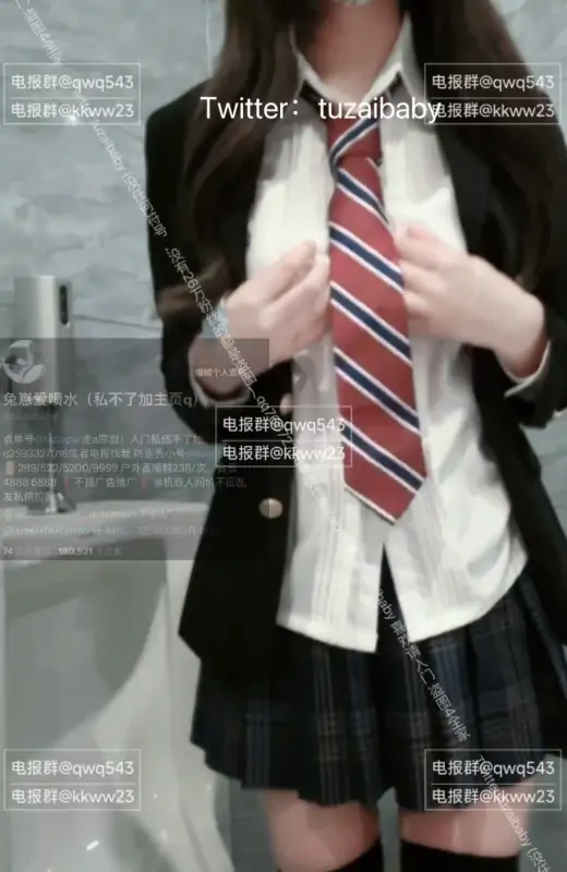 兔崽爱喷水 – 新作 [未流出] [完整版] 32分钟 4V [刻晴 霓裾翩跹 室内+露出+公园+男厕+] [4V/3.49G]