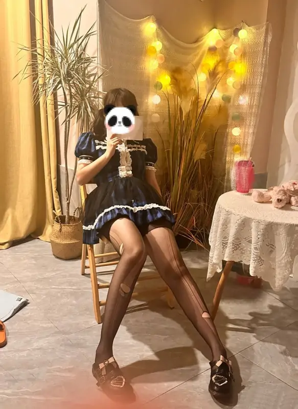 小药丸 – 私拍合集 [1.86G]