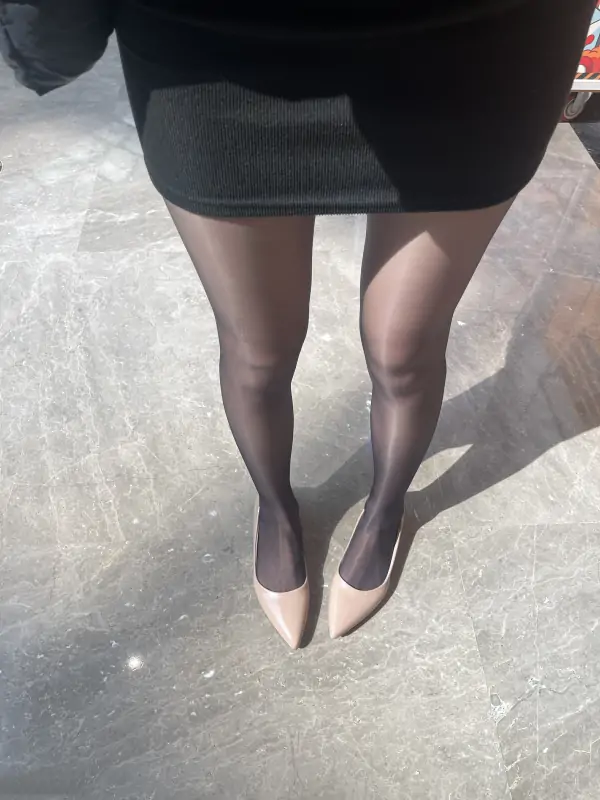 小美@miyoki – 新作 [门槛更新] 完整版 [女高的天台霸凌+私拍散V] [1.25G]