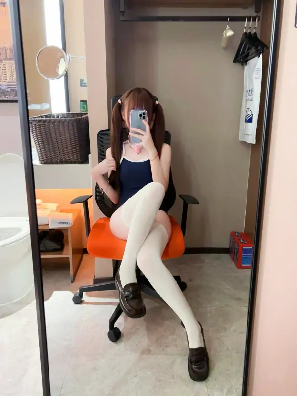 Jasmine甜酱@TT20243201 – [百元门槛] 私拍订阅 [1.18G]