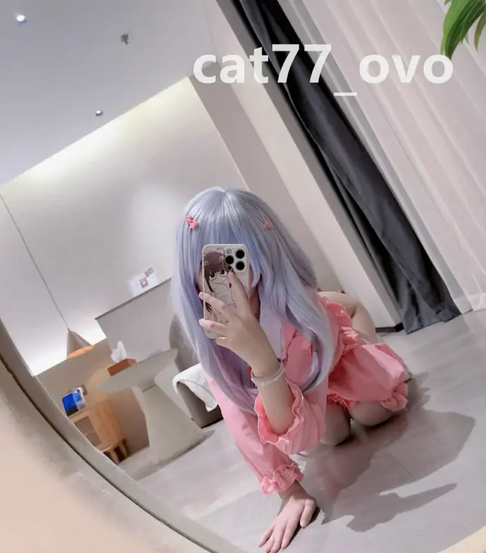 猫七七 – 私拍视图 [22P+27V/238MB]