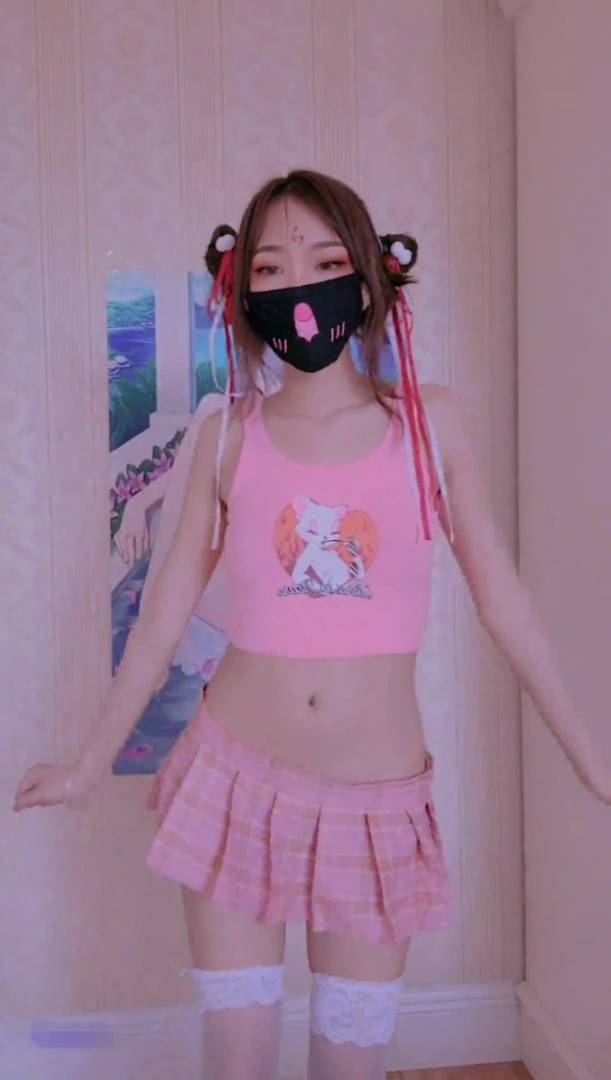 小仙云儿 – 抖音风LUO舞作品合集 [115GB]