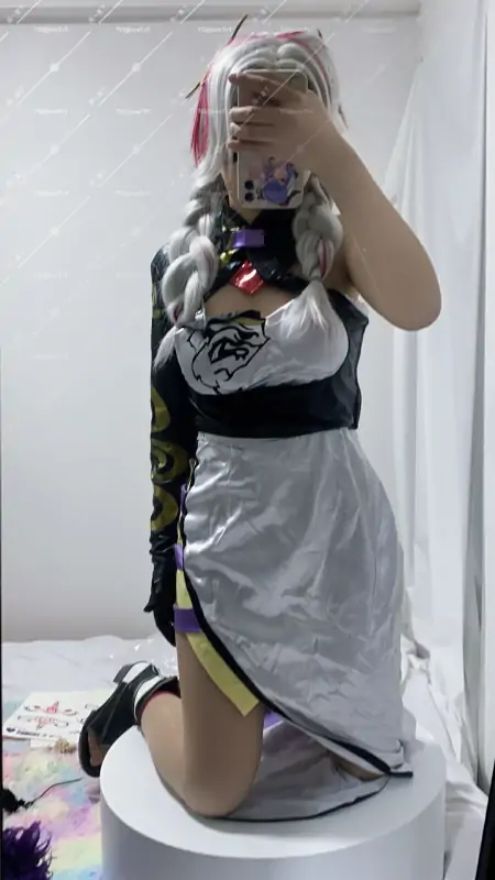 沐沐酱 – 新作 Cos王者荣耀杨玉环寅虎 [56P+2V/259MB]