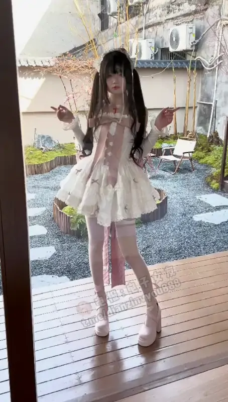 野餐兔 – 新作 4月订阅 1.24小时 金主订阅合集 [7V/2.39G]