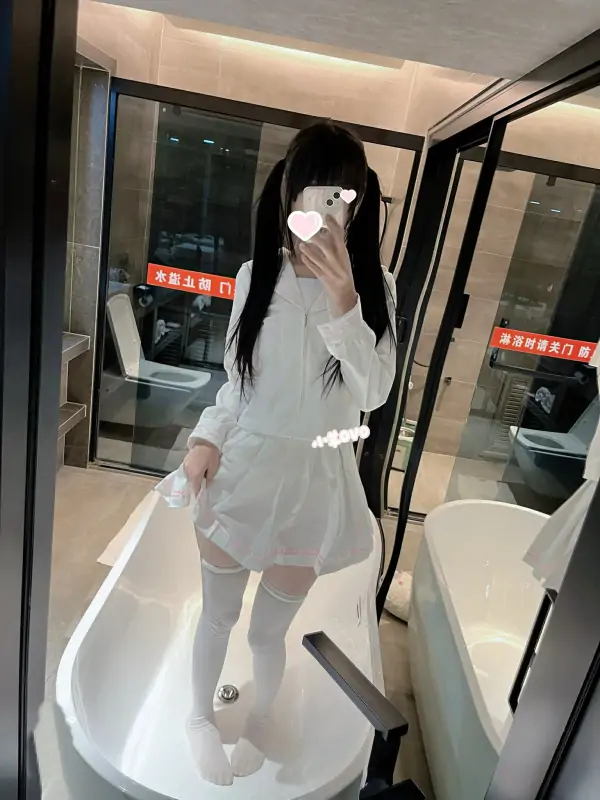 xiaoyangbaoovo – [520门槛] 9分钟 [272MB]