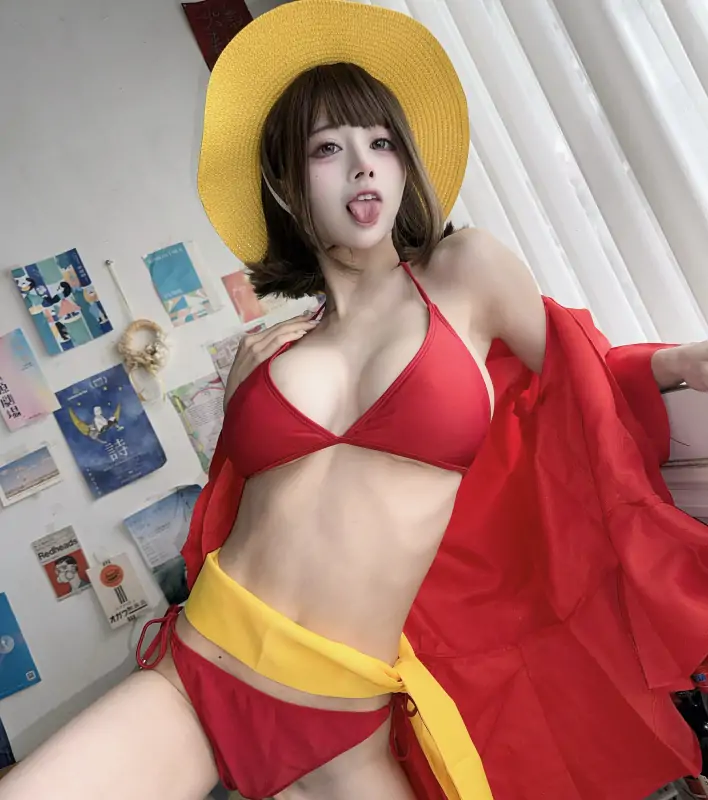 沖田凜花Rinka – 4K 草帽海贼 Pirate Rinka [43P+1V/1.05G]