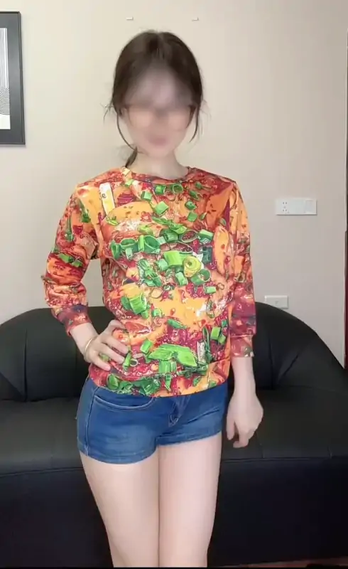 一字马舞姬以安四月会员舞蹈 [90V/1.73G]