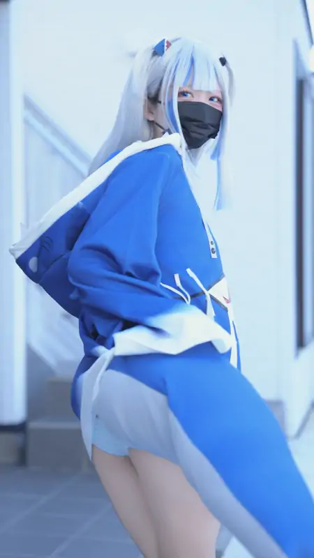 白虎网红Hamusuk_k单售新作与学院风两套 [111P+3V/1.22G]