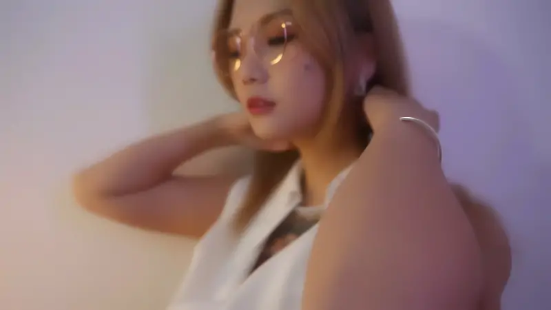 溫芮欣 – 纯欲小迷妹作品收藏版大合集 [84V/68.7GB]