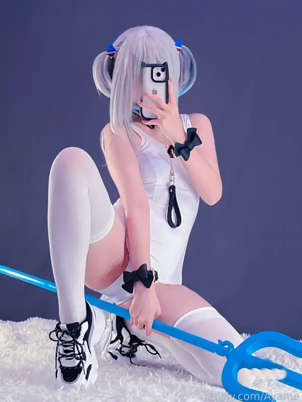 Ayame – 新作 [完整版] 8分钟 Cos Gura(泳装) [18P+3V/308MB]