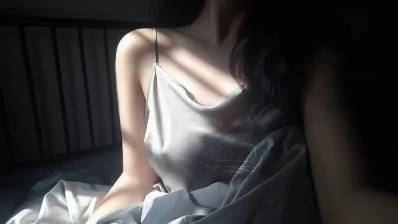 困到秒睡噜@F_puppy1 – [288门槛]13分钟 订阅 [12P+4V/841MB]