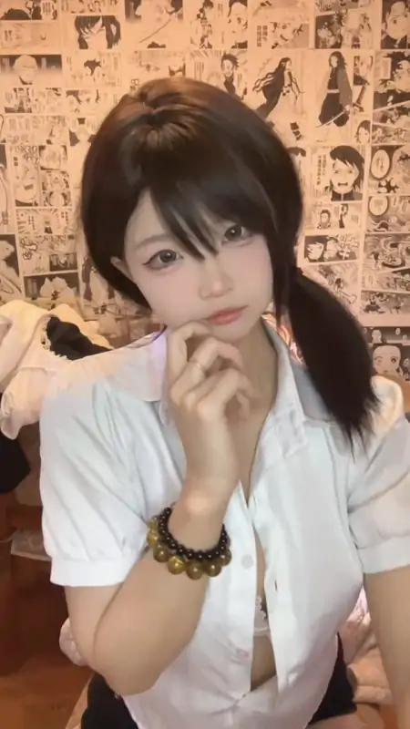 羊咩咩 – [舰长福利] 45分钟 B站订阅 [8P+53V/607MB]