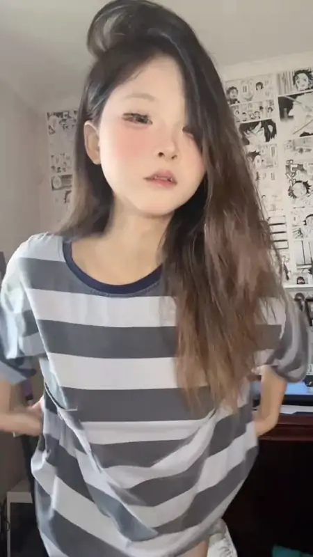 羊咩咩 – [舰长福利] 45分钟 B站订阅 [8P+53V/607MB]