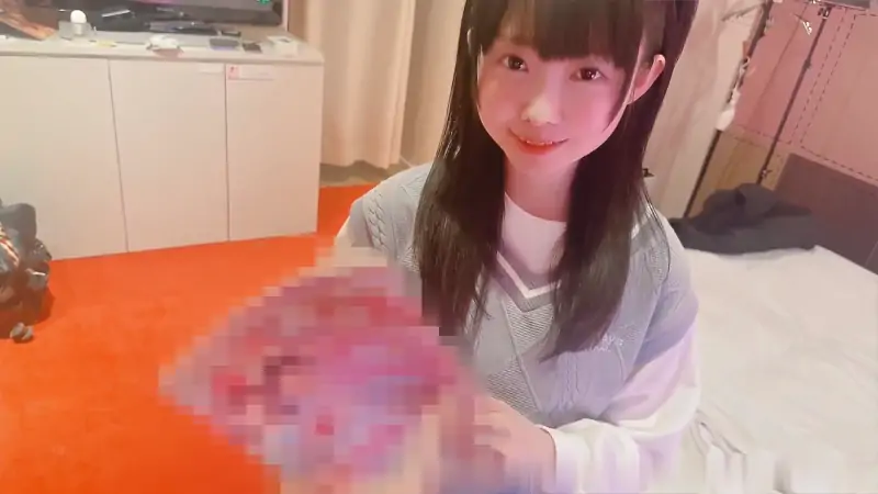 Yurinslittlepeach – 新作 31分钟 Cos卡哇伊学妹 [1V/645MB]