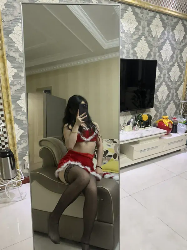 朵朵@d225676 – 新2更 [288门槛] 25分钟  [194P+3V/4.64G]