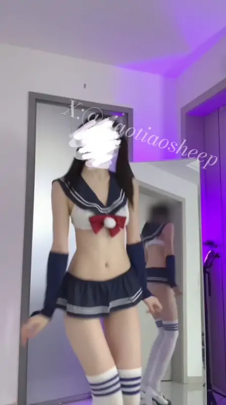 跳跳羊 (tiaotiaosheep) 娇媚学院风 [4V/307M]