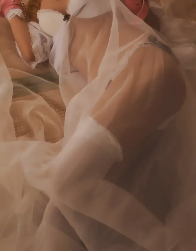 月光海豚@Cubhams – [自购首发] 8K_Cos捆绑忍者 [103P+3V/3.22G]