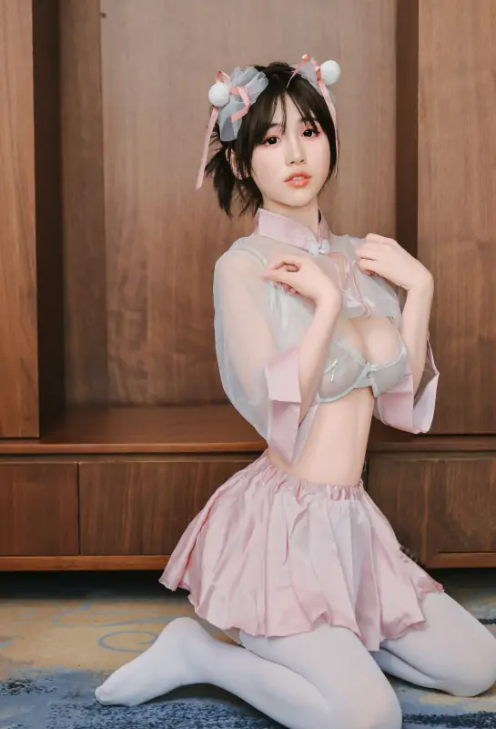 奶芙乔乔 – 3套 8K 写真合集 [nPnV-3.80G]