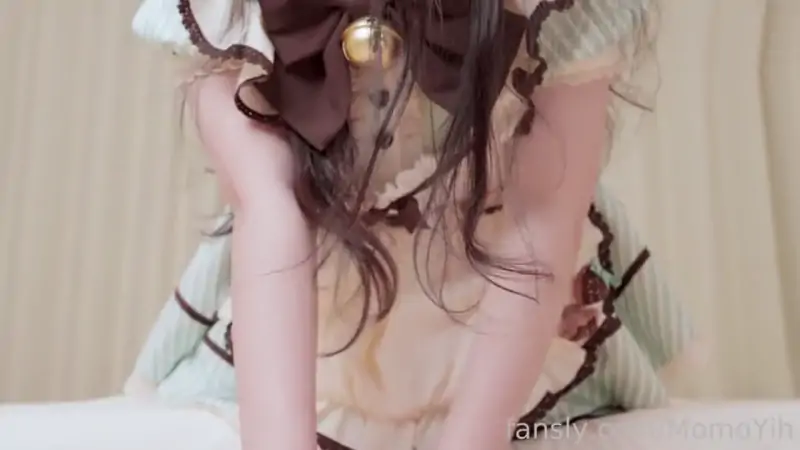 MomoYih – 新增28分钟作品 [2V-1.59G]