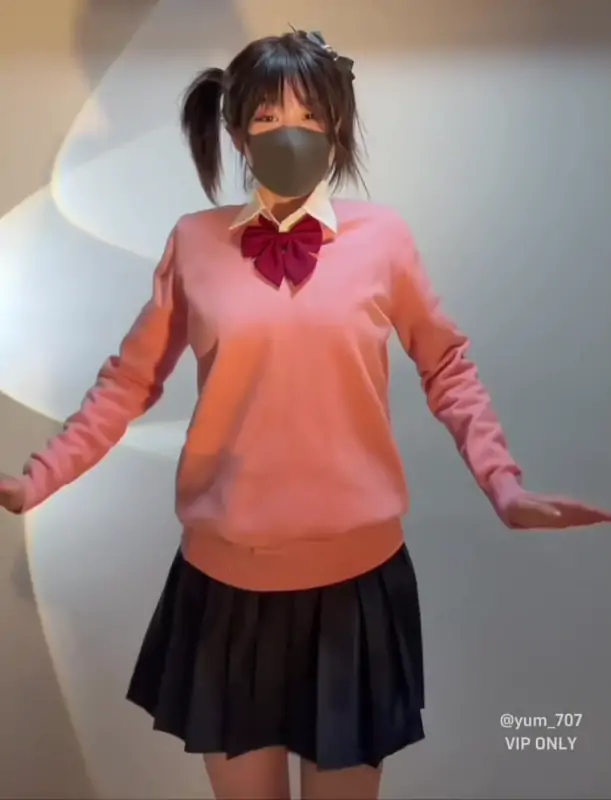 yum_707玉米 – 新作 8分钟 双视角舞蹈 [1V-748MB]