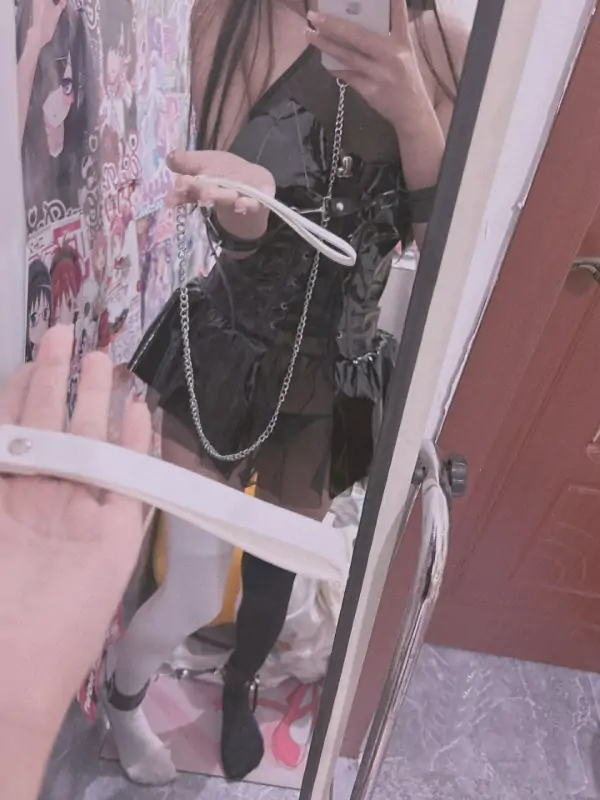 YI.小离@HoneMew – 新4更 [520门槛] 10分钟 双马尾福利订阅更新 [99P2V-776MB]